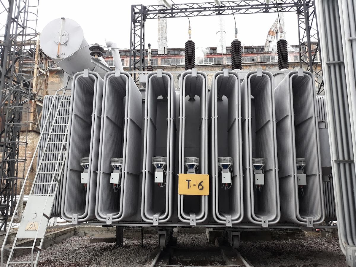 Industrial pipework inside a refinery